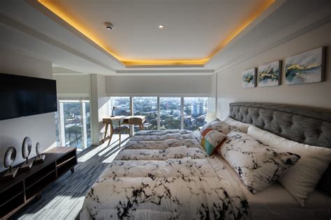 2 Bedrooms Condo For Rent in Cebu, Cebu .